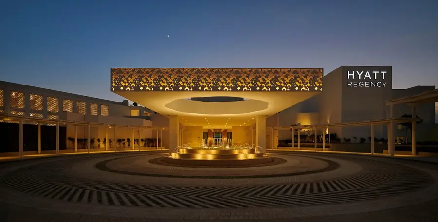 hyatt-regency-aqaba-ayla-jordan — room