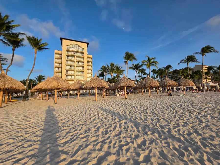 hyatt-regency-aruba — dining