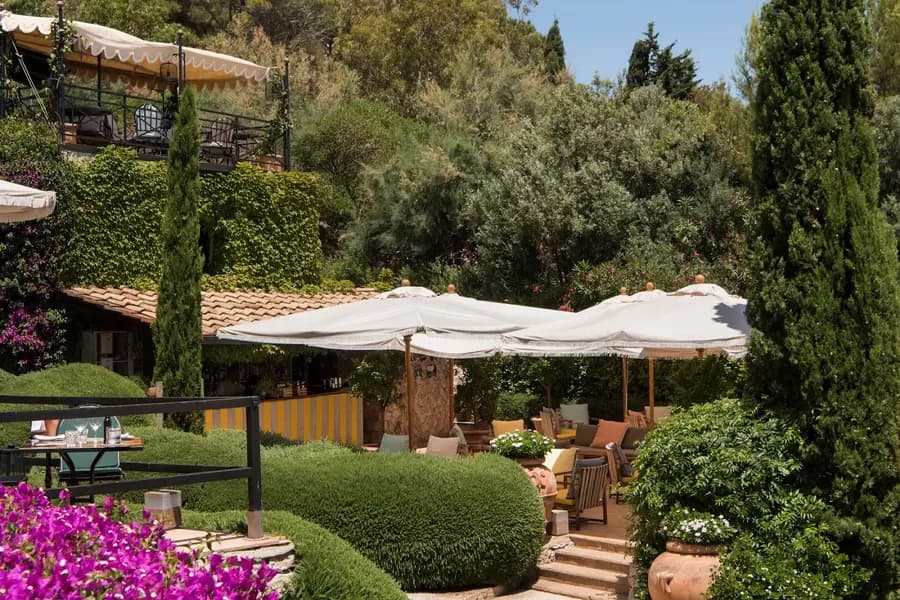 il-pellicano-tuscany — dining