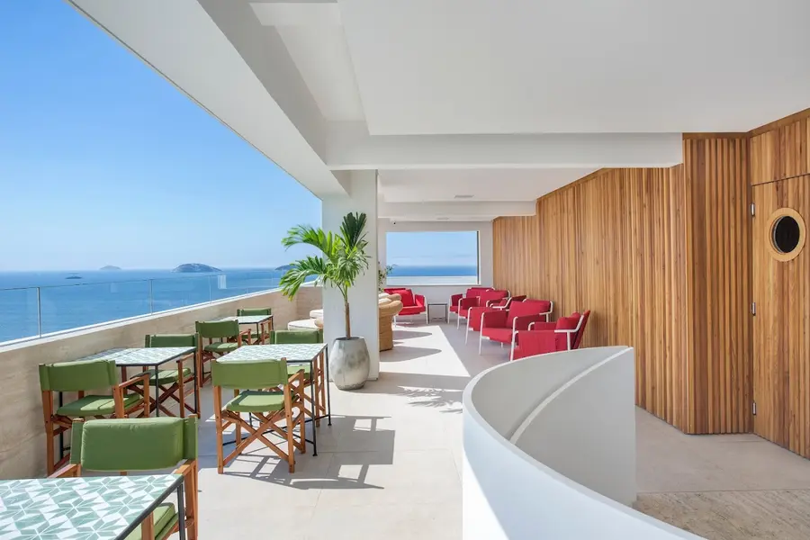 Janeiro Hotel Leblon — pool