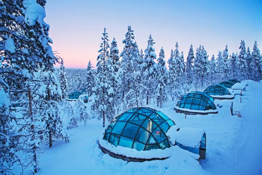 kakslauttanen-arctic-resort-finland — dining