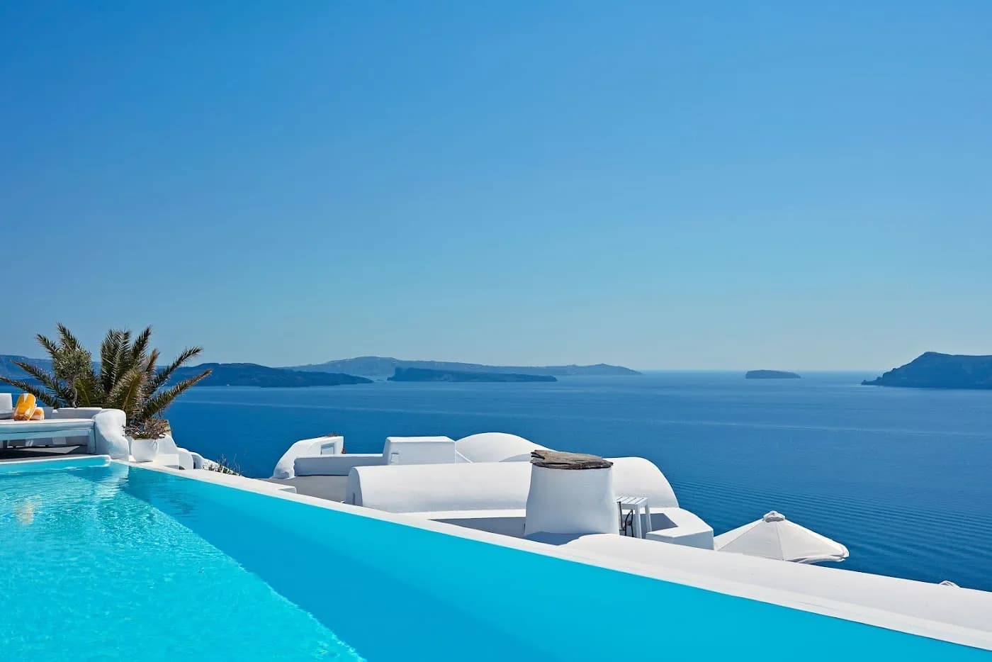 katikies-hotel-santorini-greece β hero