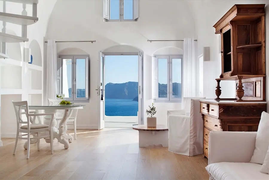 katikies-hotel-santorini-greece — pool