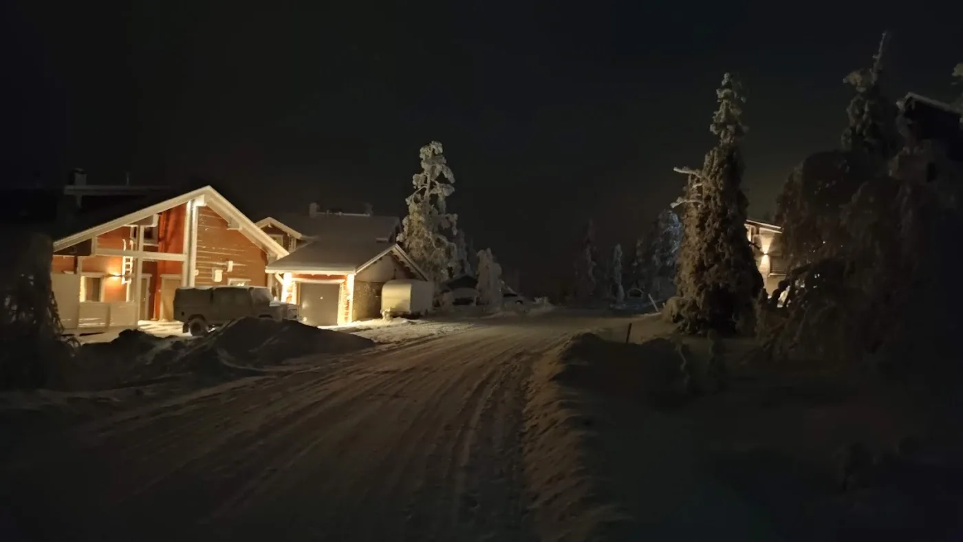 levin-iglut-glass-igloos-finland — hero