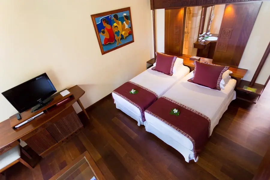 manava-beach-resort-moorea-french-polynesia — spa