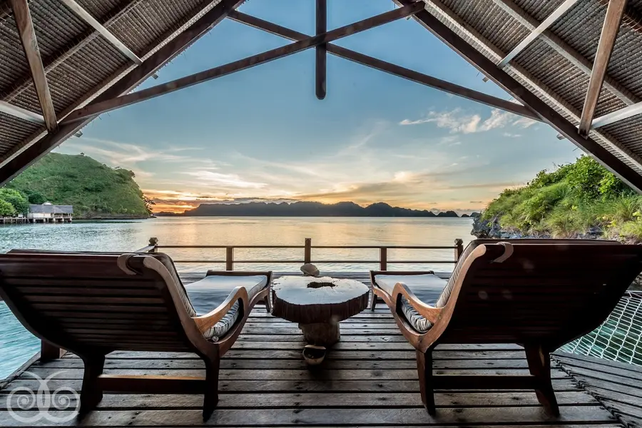 misool-resort-raja-ampat-indonesia — pool