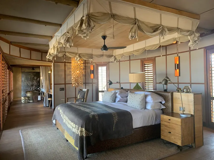 mombo-camp-okavango-botswana — dining