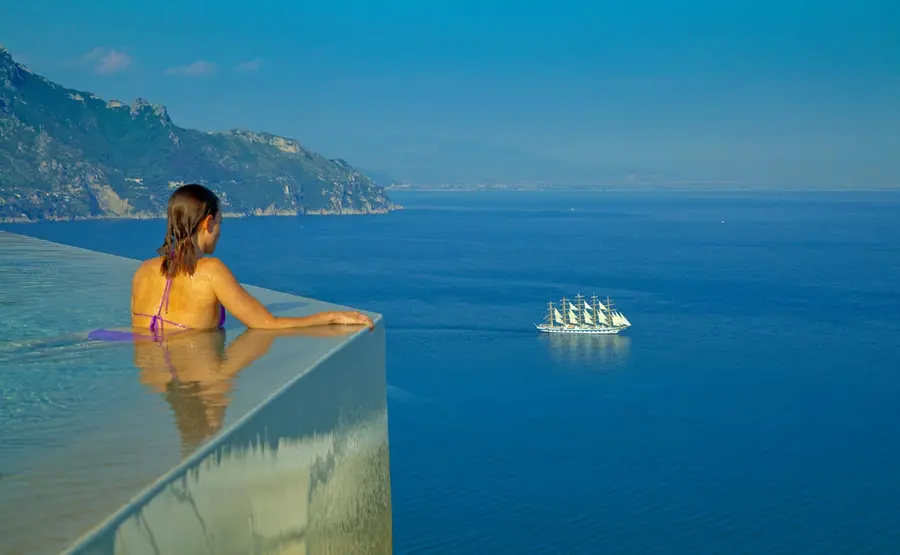 monastero-santa-rosa-amalfi — room