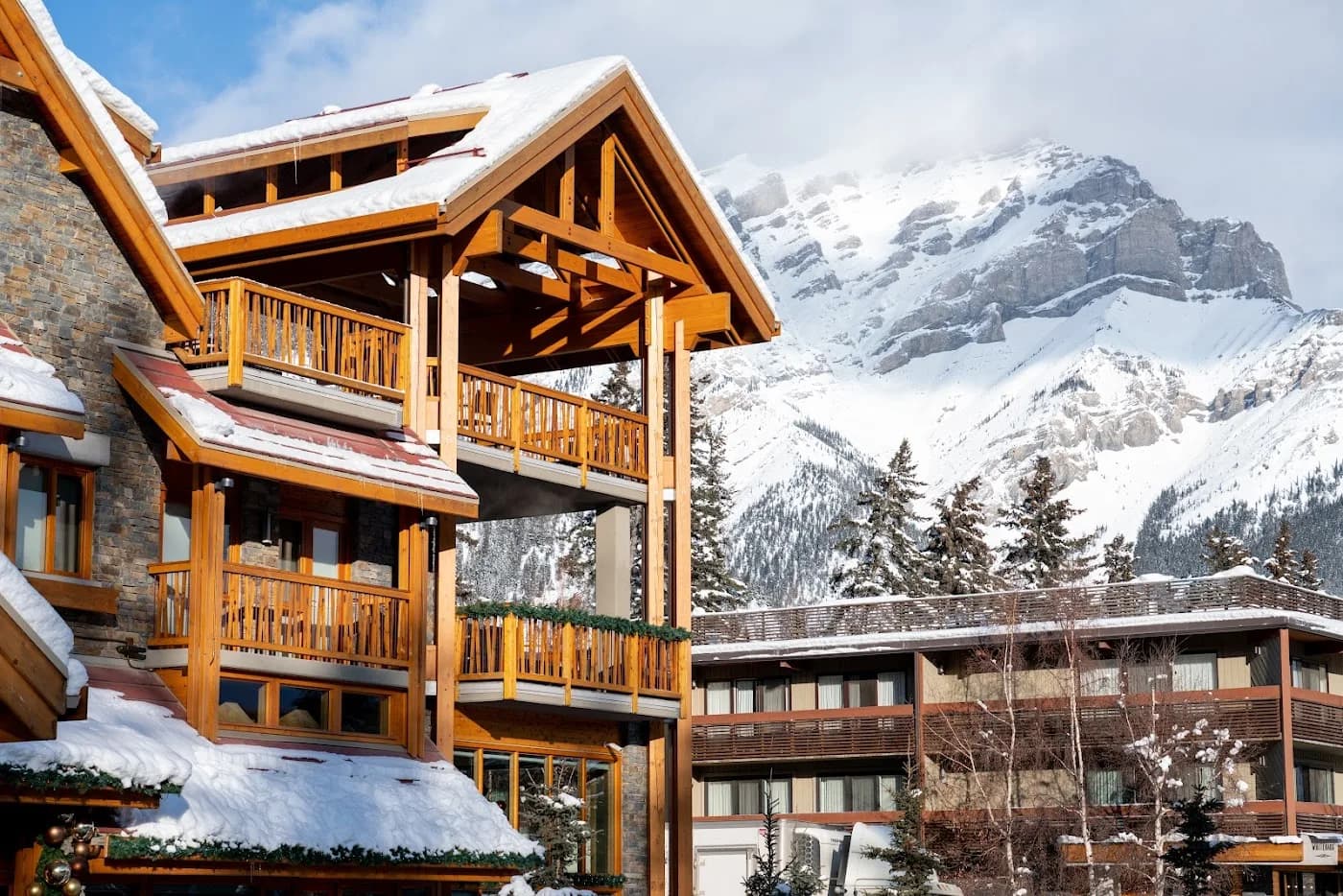 moose-hotel-suites-banff — hero