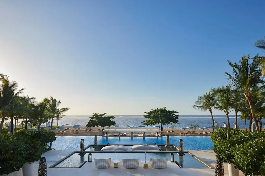 mulia-resort-nusa-dua-bali — pool