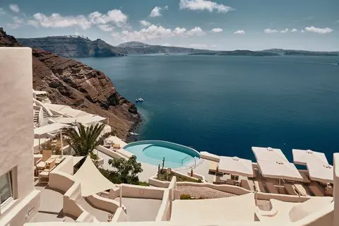 mystique-santorini-greece — dining