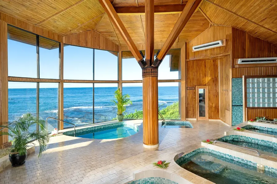 namale-resort-spa-fiji — room