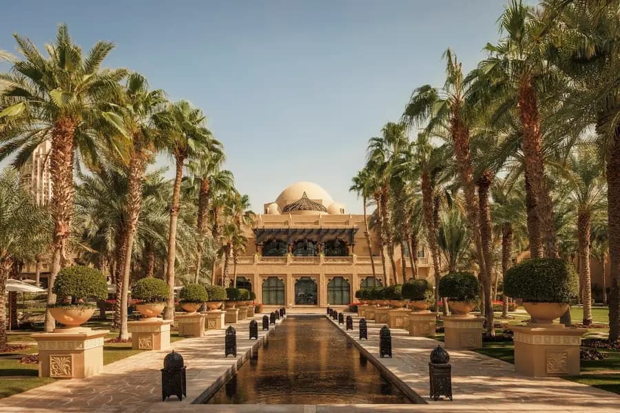one-and-only-royal-mirage-dubai-uae — room