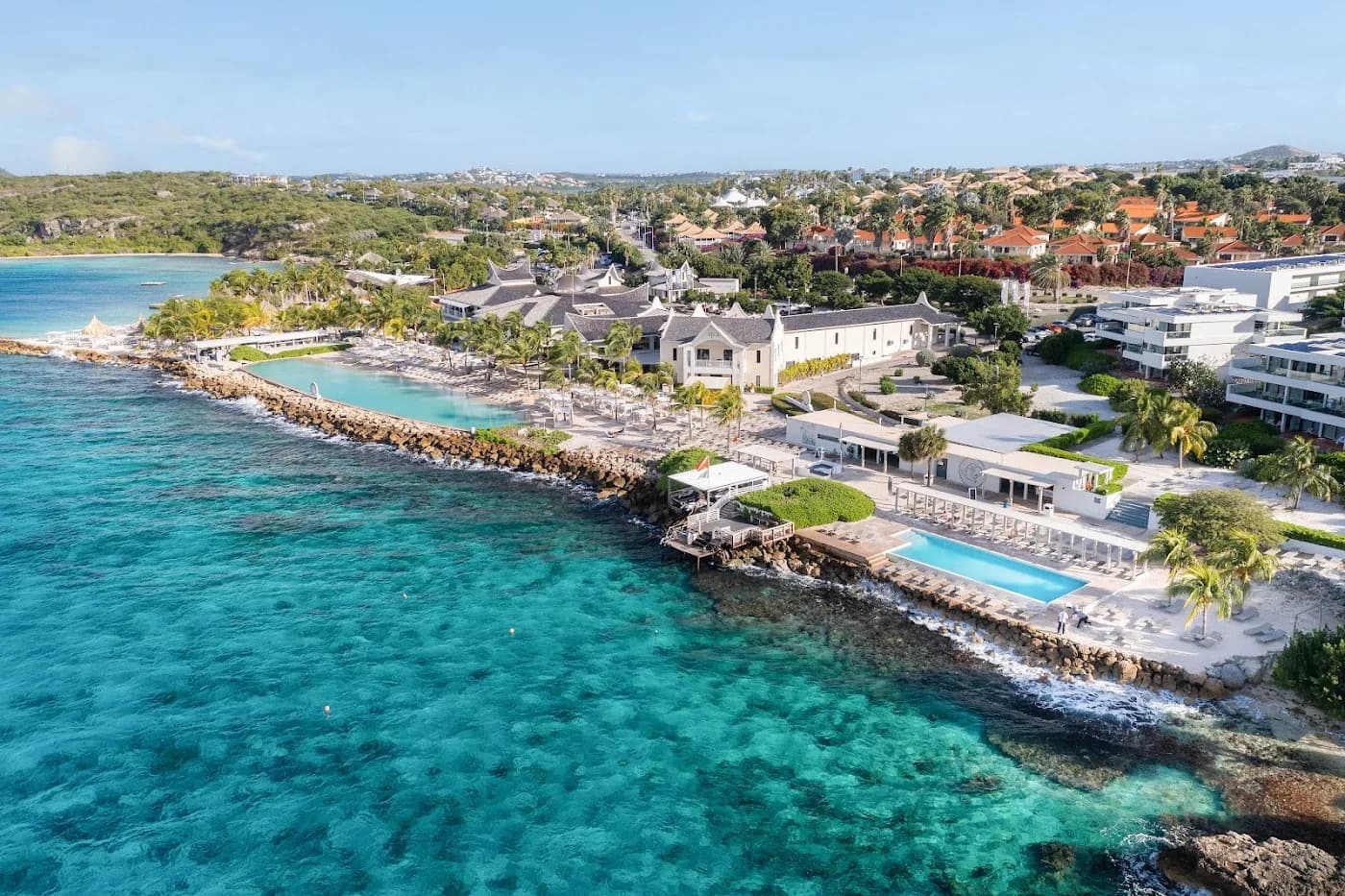 papagayo-beach-hotel-curacao — hero