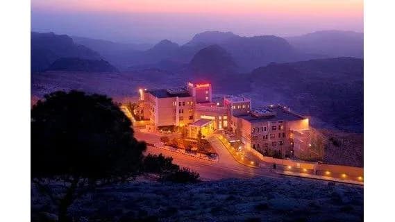 petra-marriott-hotel-jordan — hero