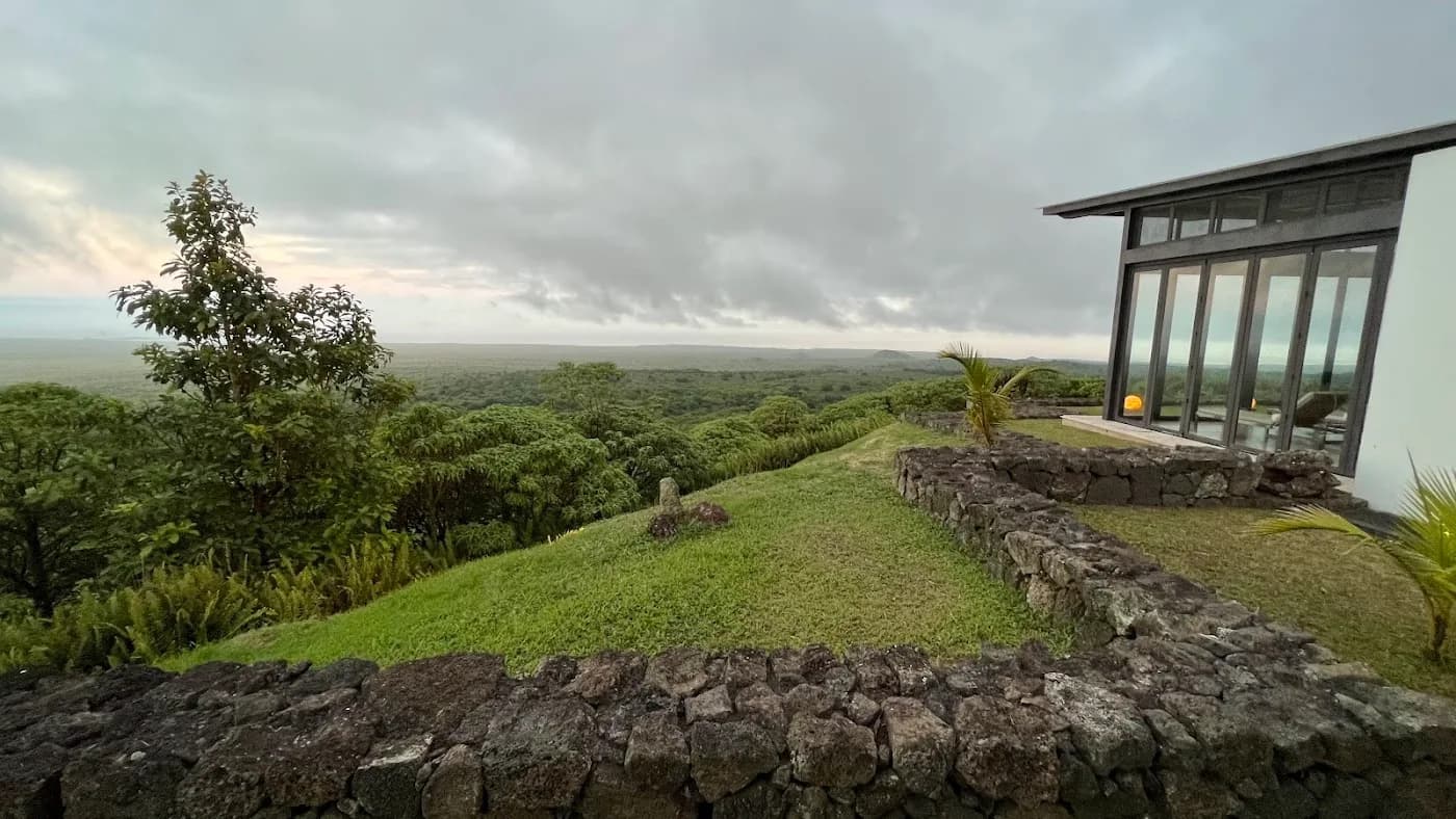 pikaia-lodge-galapagos — hero