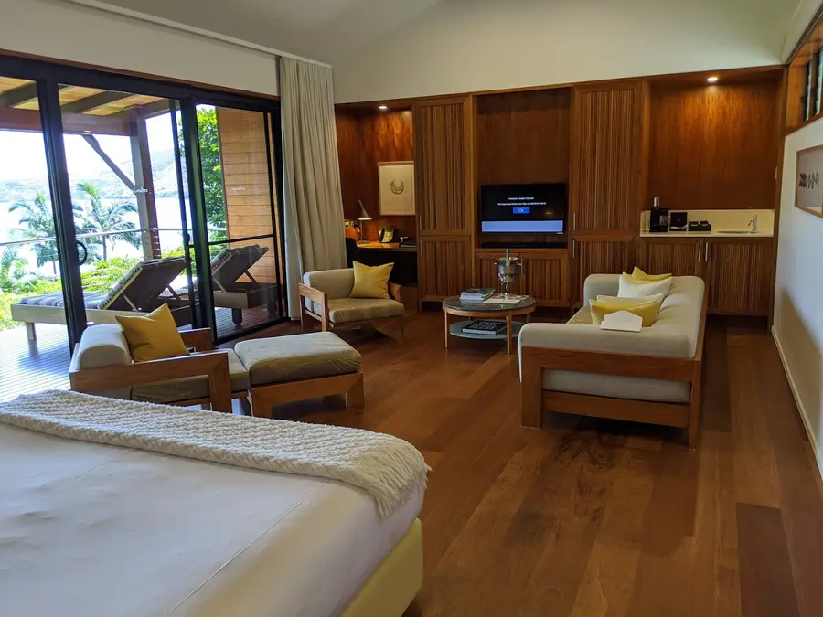 qualia-hamilton-island-whitsundays-australia — dining