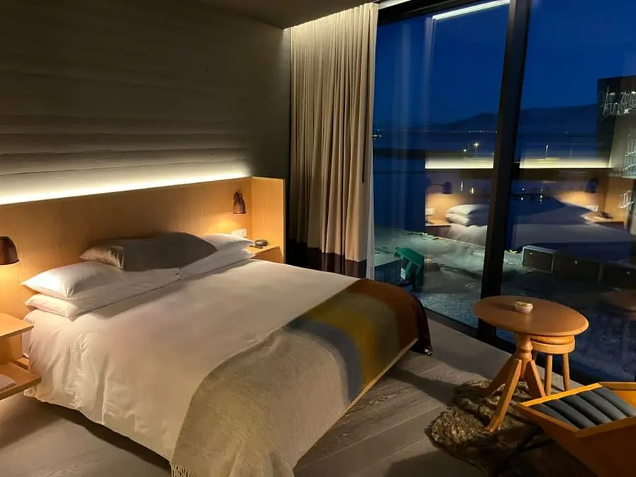 reykjavik-edition-iceland — spa