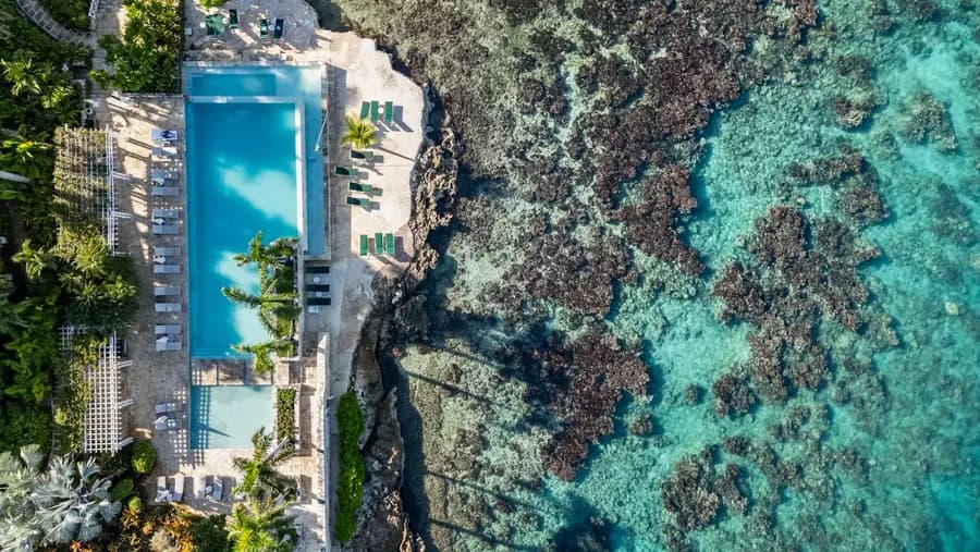 round-hill-hotel-villas-jamaica — room