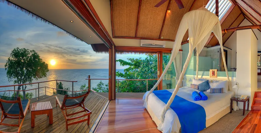 royal-davui-island-fiji — pool