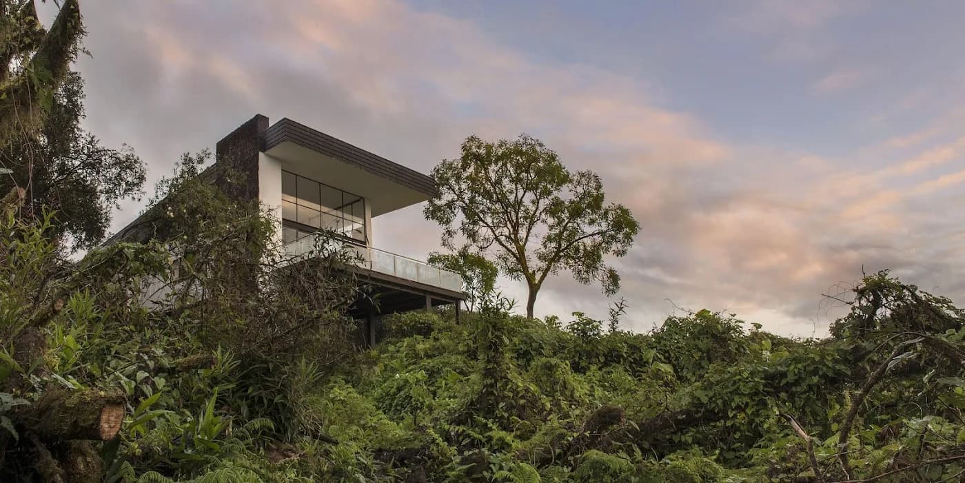 scalesia-galapagos-lodge-galapagos — hero