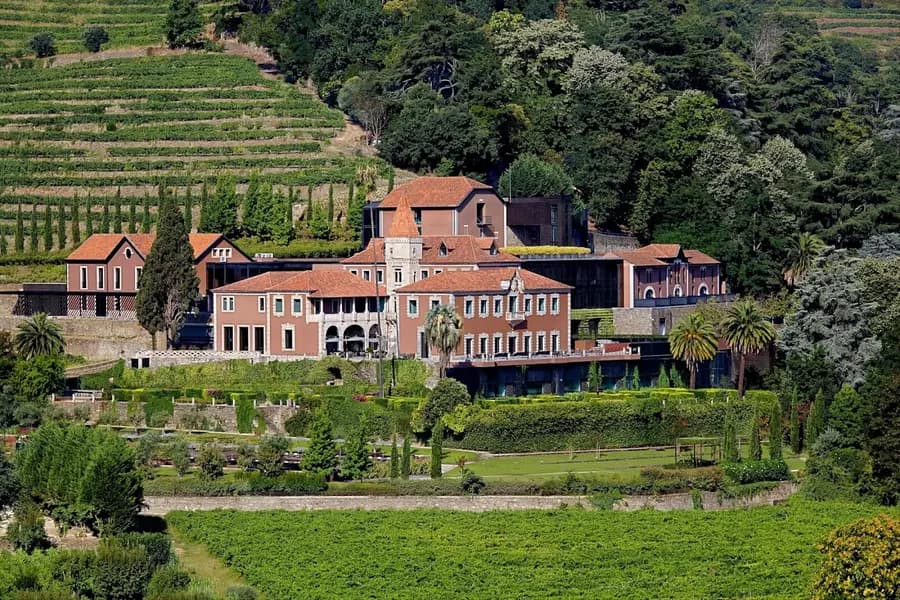six-senses-douro-valley-portugal — dining