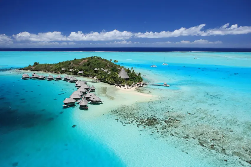 sofitel-bora-bora-private-island-french-polynesia — dining
