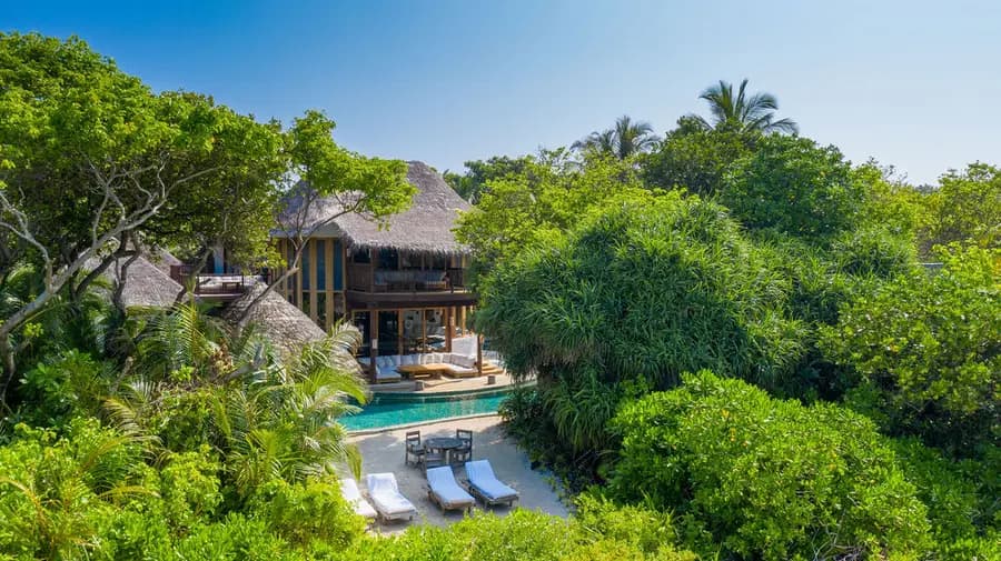 soneva-fushi-maldives — room
