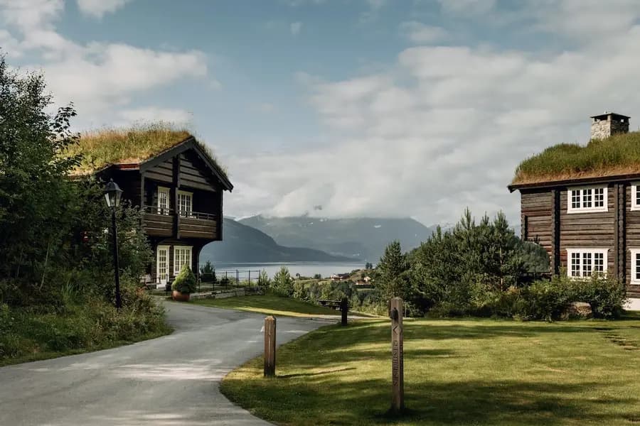 storfjord-hotel-skodje-norway — spa