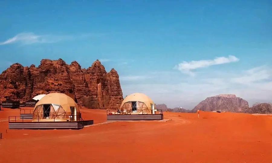 sun-city-camp-wadi-rum-jordan — room