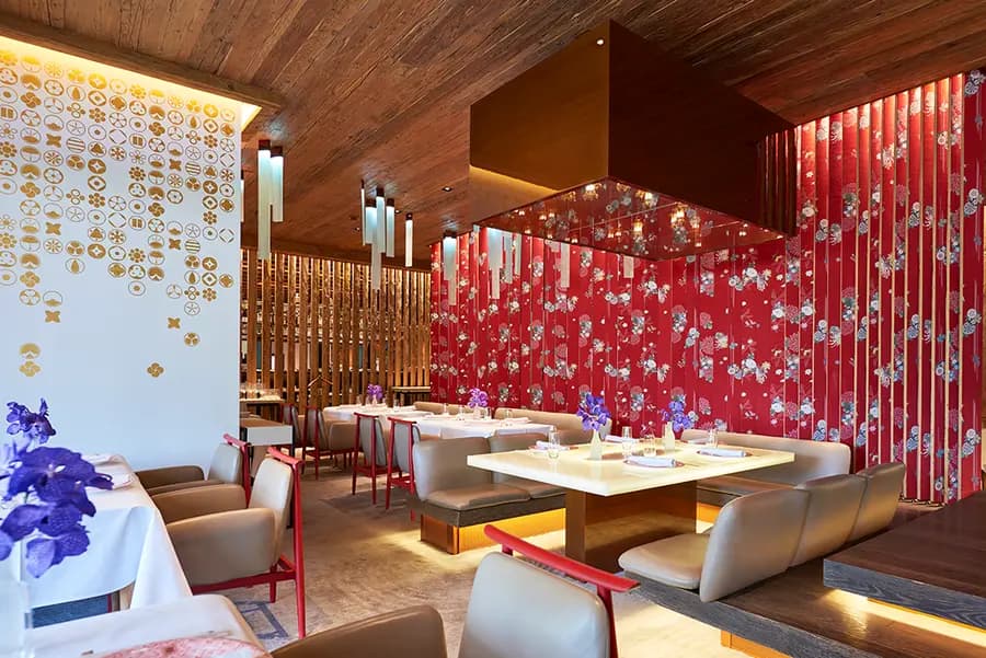 the-alpina-gstaad-switzerland — dining