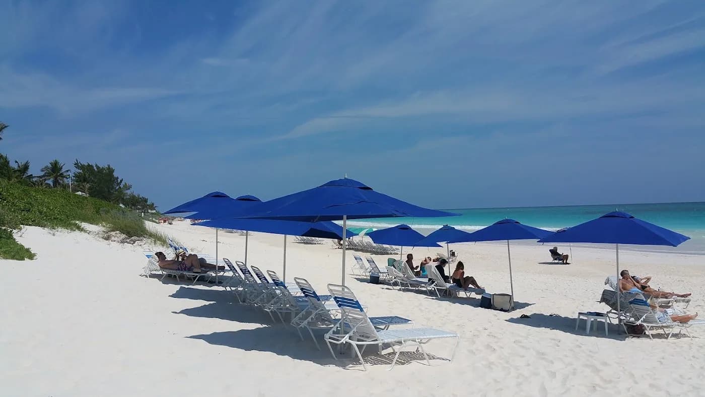 the-dunmore-harbour-island-bahamas — hero