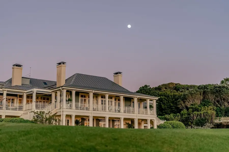 the-lodge-at-kauri-cliffs-new-zealand — pool