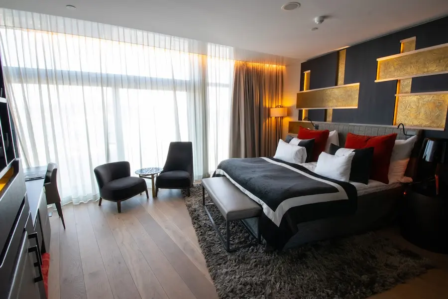 the-thief-oslo-norway — room