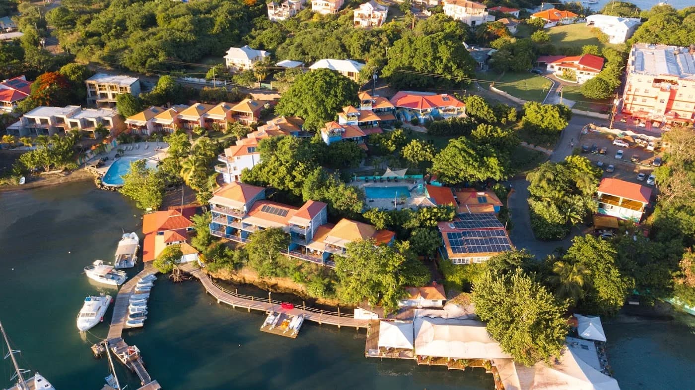 true-blue-bay-grenada — hero