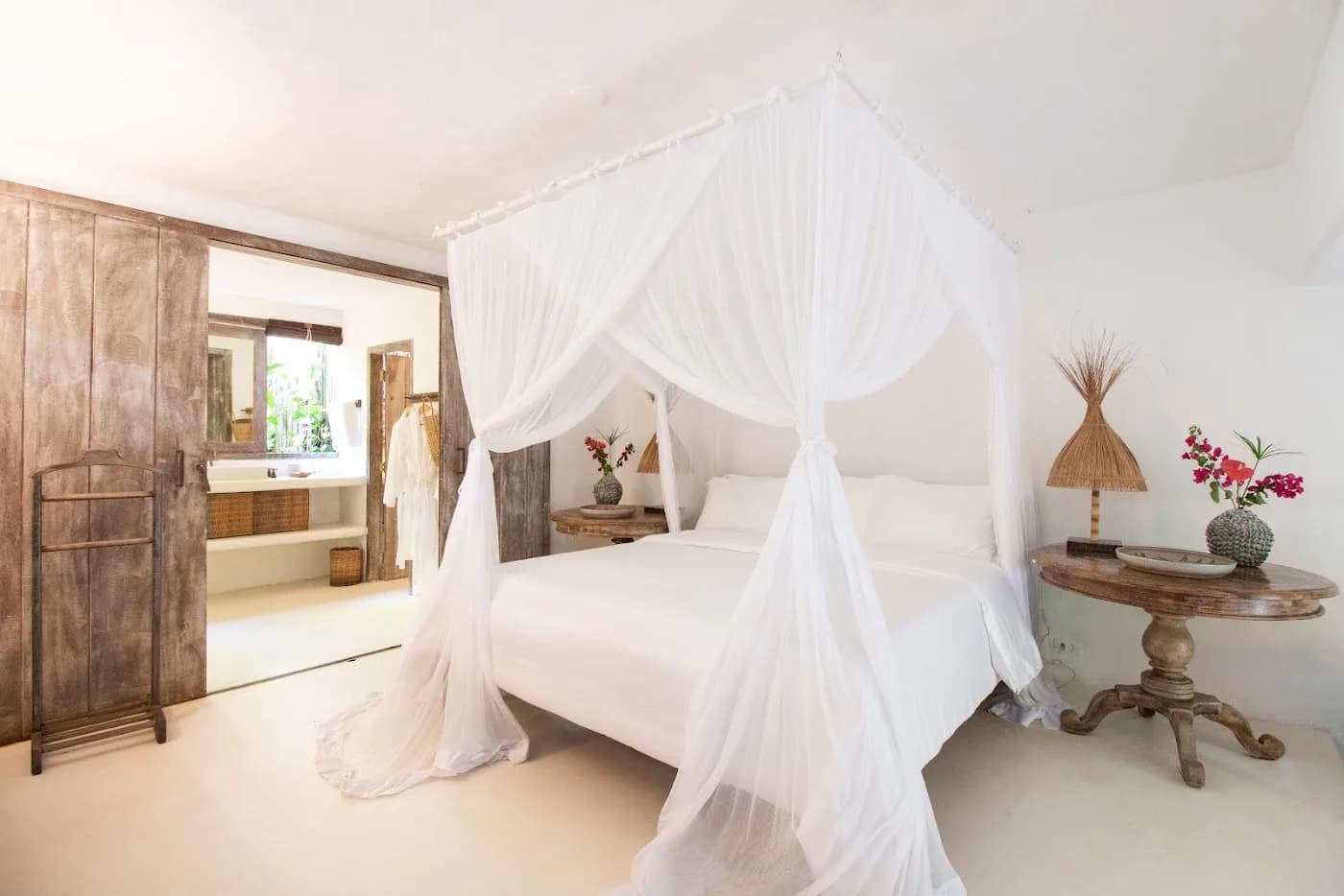 uxua-casa-hotel-trancoso-brazil — hero