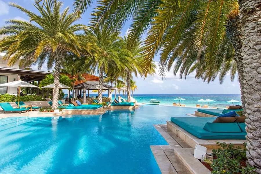 zemi-beach-house-anguilla — dining